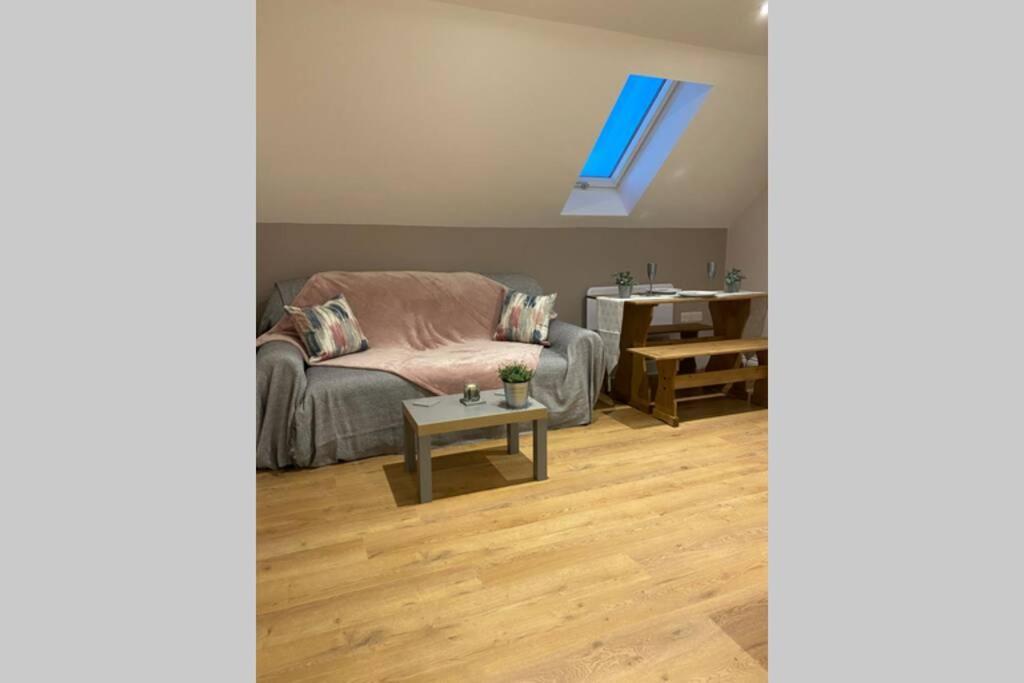 Prospect Perch - Studio Apartment, 웰스 외부 사진